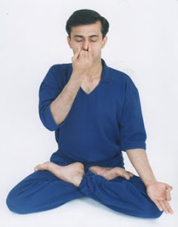 http://4.bp.blogspot.com/_r7bXaPC1TK8/Sw4lqNQDDpI/AAAAAAAAAHM/iM2vNDQoCLg/s320/Pranayama.jpg